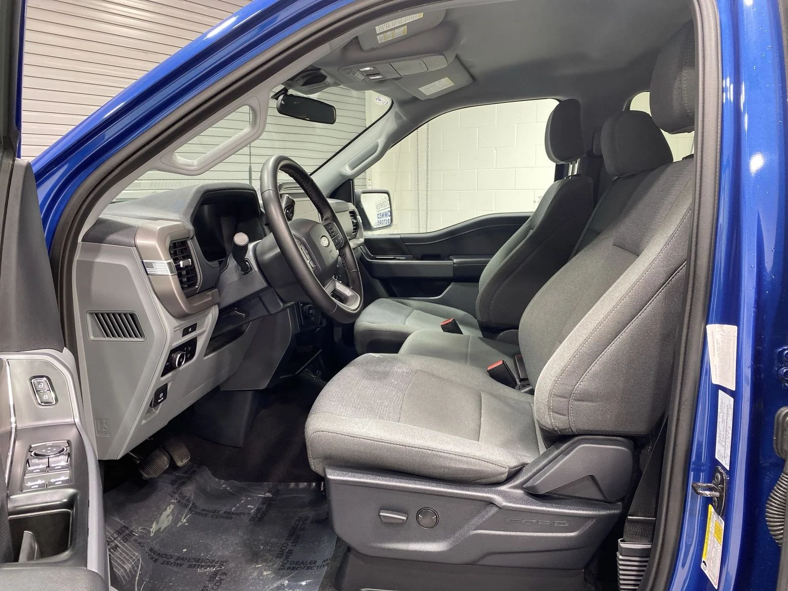 2025 Ford F-150 XLT - Photo 11