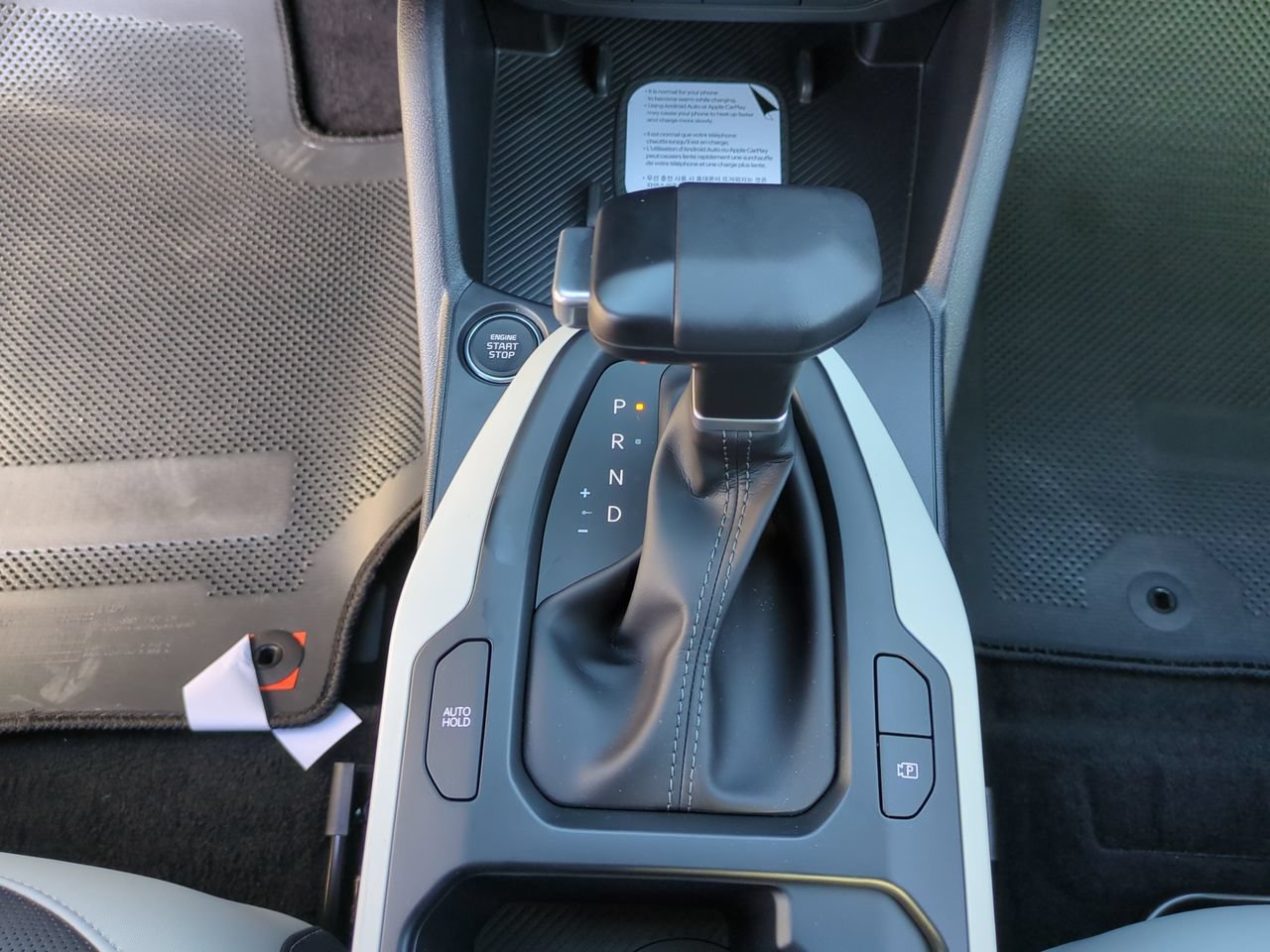 New 2025 Snow White Pearl Kia GT-Line Turbo image 20