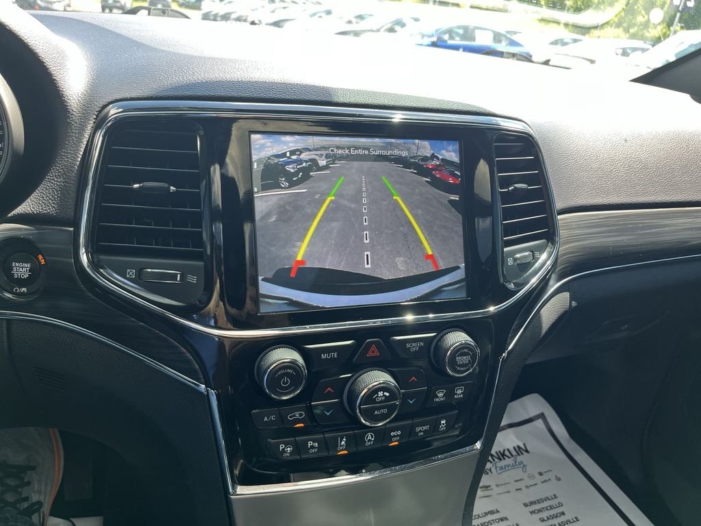 Used 2021 White Jeep Limited image 23