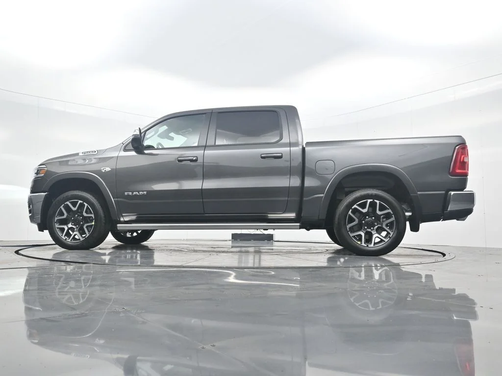 New 2026 Granite Crystal Metallic Clear-Coat Exterior Paint RAM Laramie image 41
