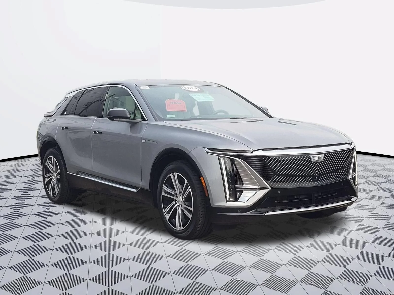 Used 2024 Argent Silver Metallic Cadillac Luxury image 2