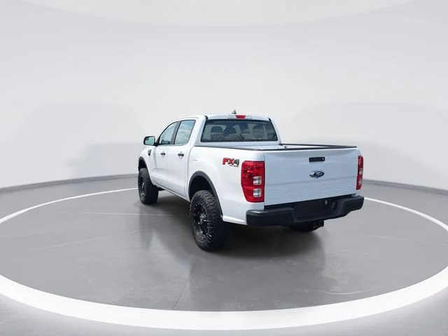 Used 2021 White Ford XL image 3