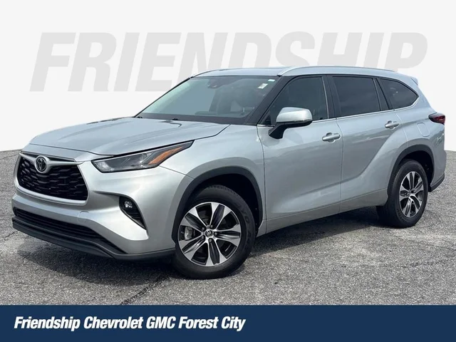 2024 Toyota Highlander XLE