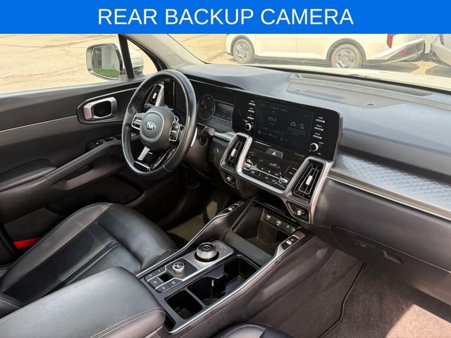 Used 2021 Snow White Pearl Kia EX image 4
