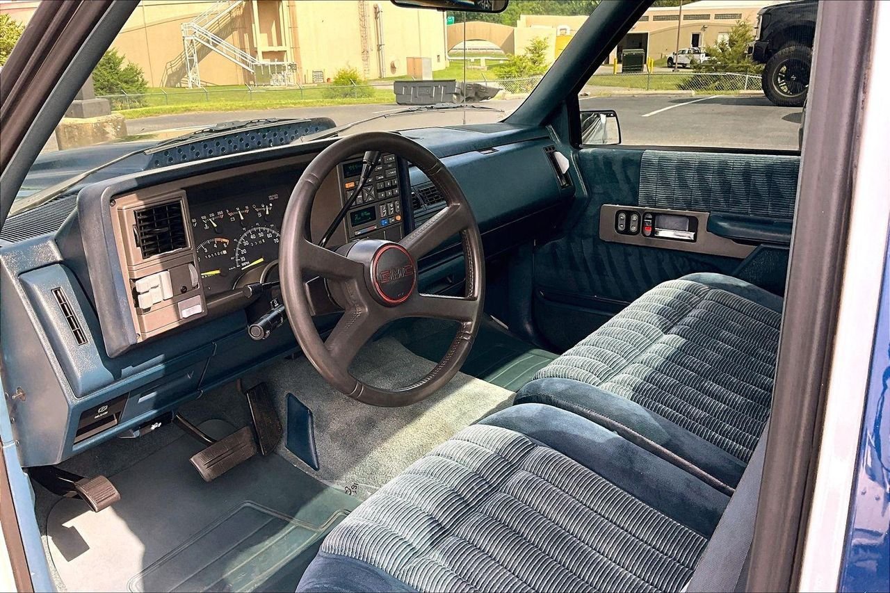 Used 1994 White GMC BYP image 13