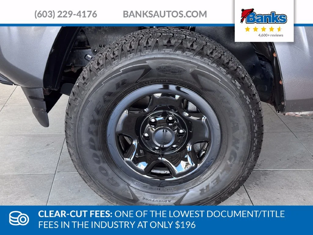 Certified Used 2018 Gray Toyota SR image 4
