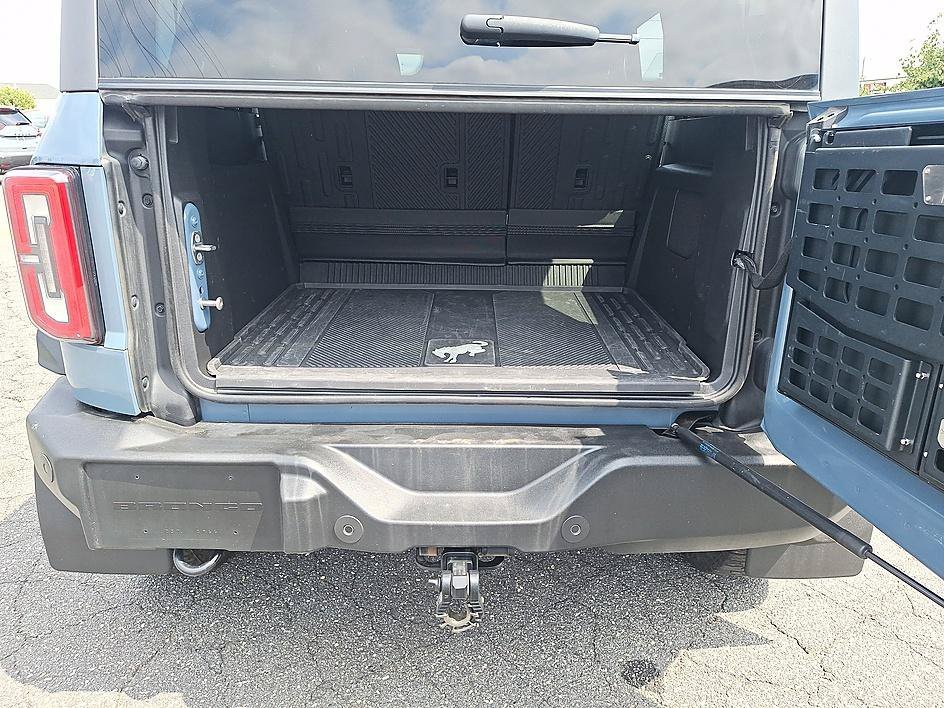 Used 2024 Azure Gray Metallic Ford Wildtrak image 23
