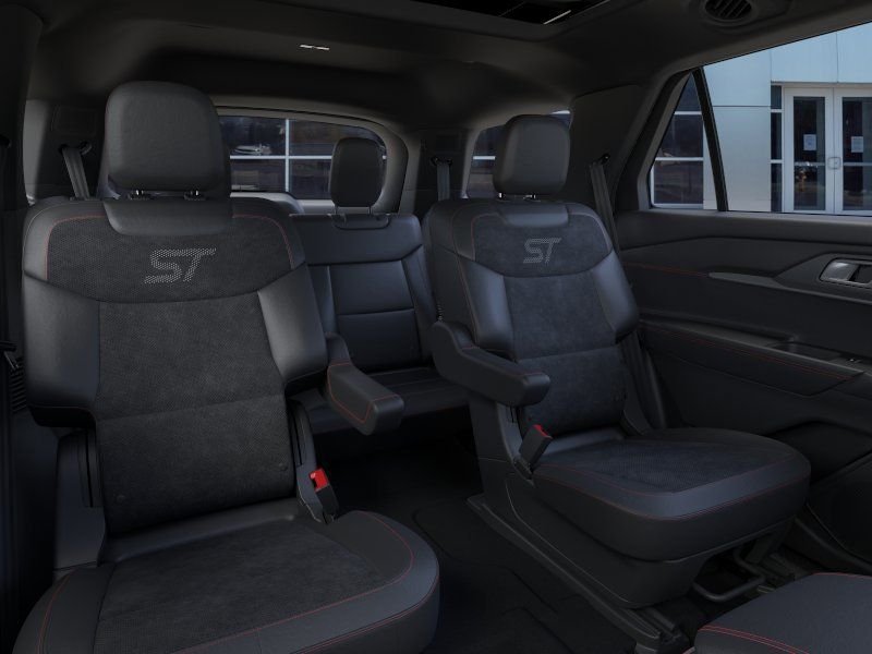 2026 Ford Explorer ST - Photo 11