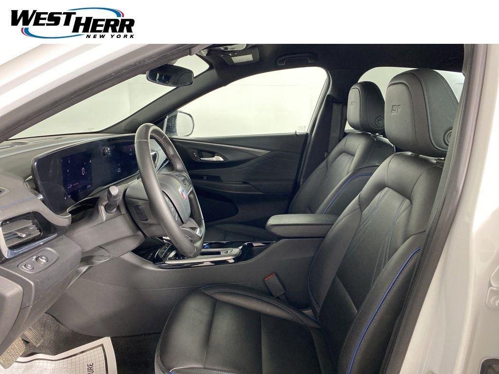 Used 2025 Summit White Buick Sport Touring FWD image 16