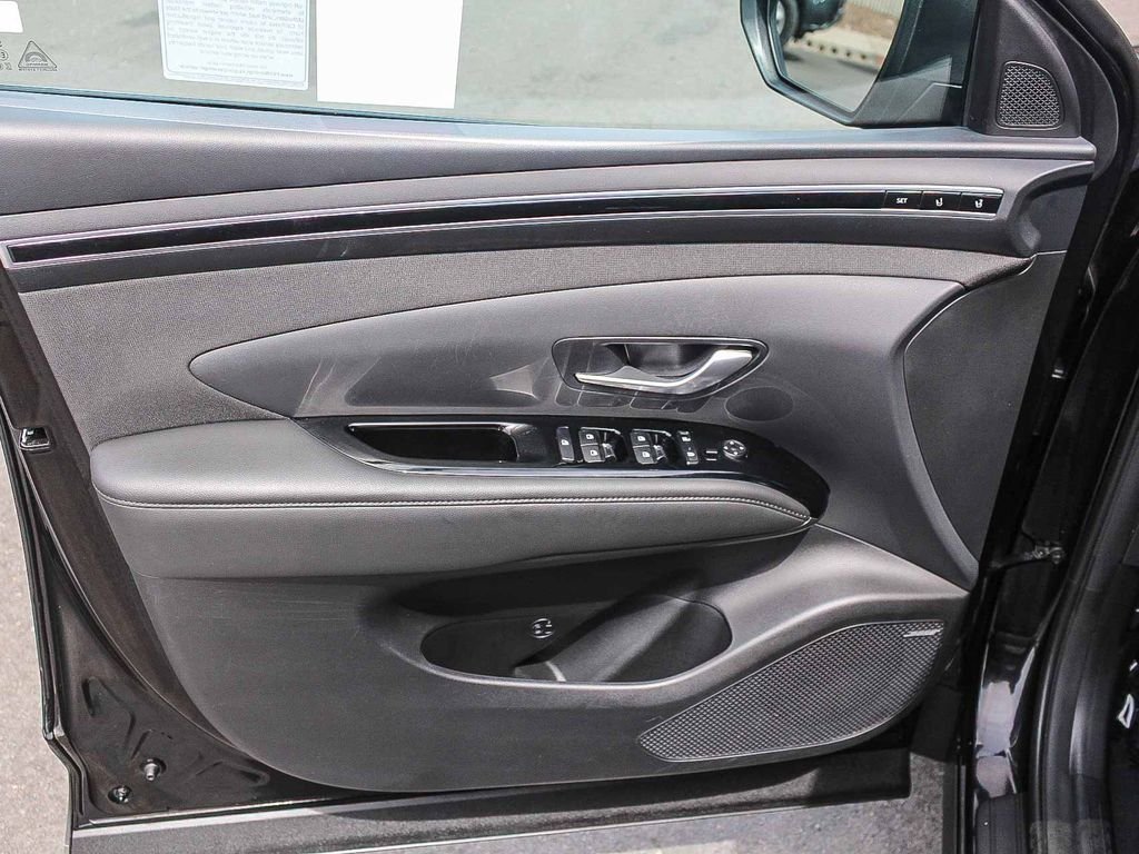 Used 2023 Black Hyundai Limited image 22