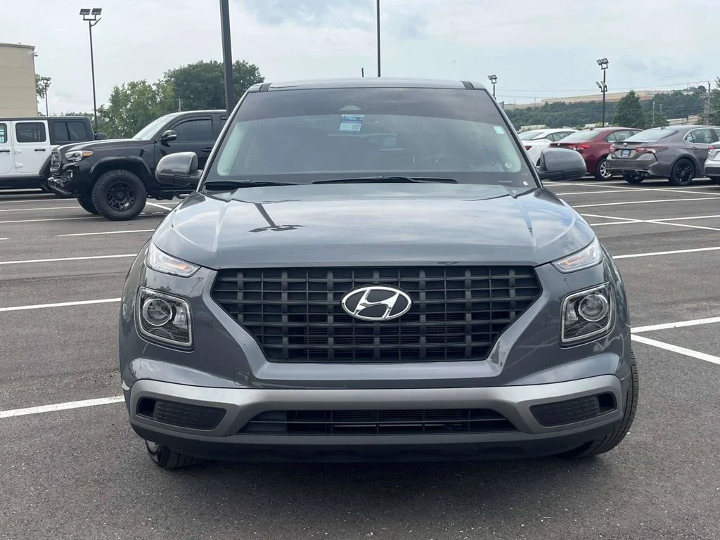 Certified Used 2026 Gray Hyundai SE image 8