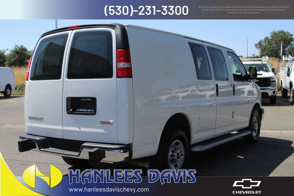2023 GMC Savana Cargo Work Van - Photo 7