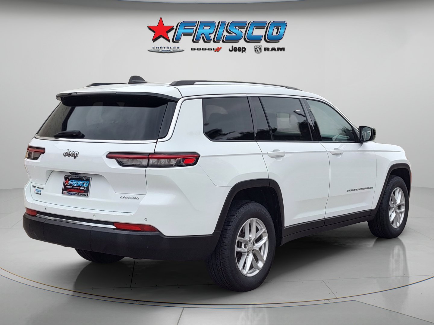 Used 2021 Bright White Clearcoat Jeep Laredo image 7