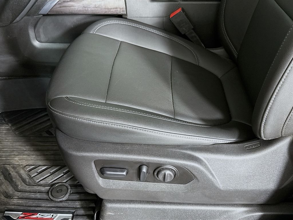 Used 2021 Red Chevrolet LTZ image 18