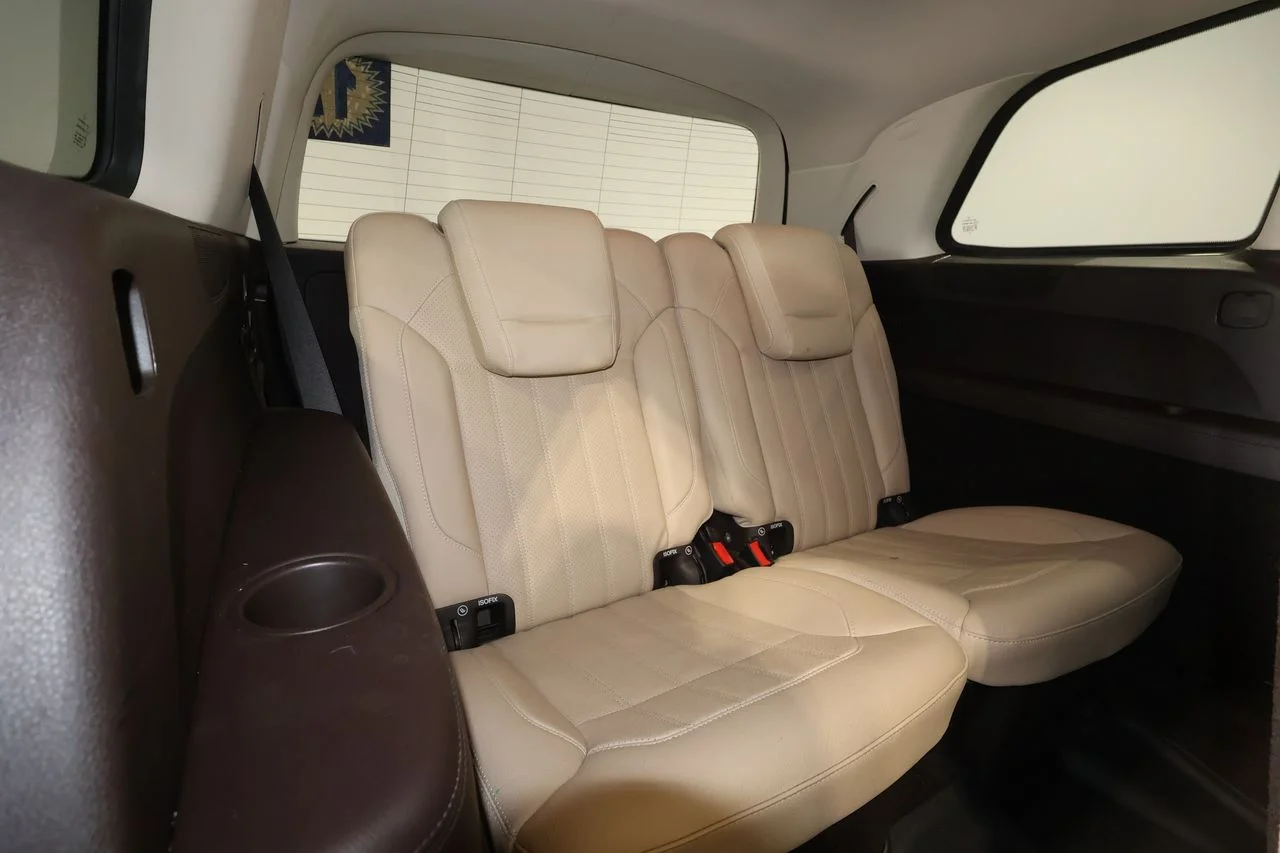 Used 2017 Black Mercedes-Benz GLS 450 image 17