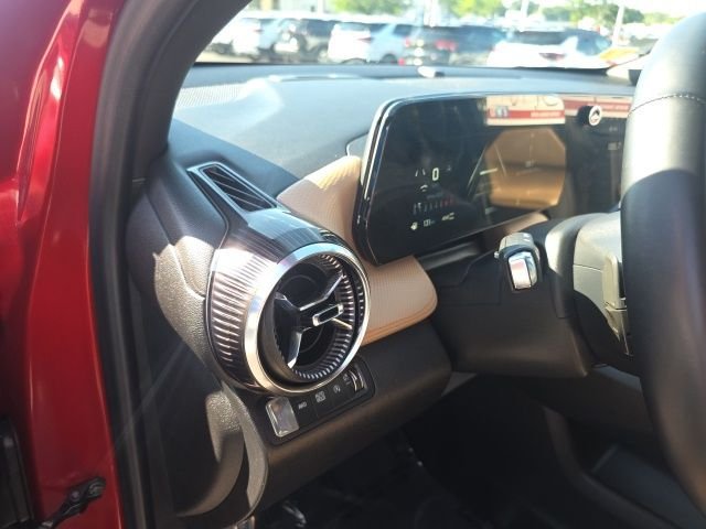 Used 2025 Red Chevrolet ACTIV image 14