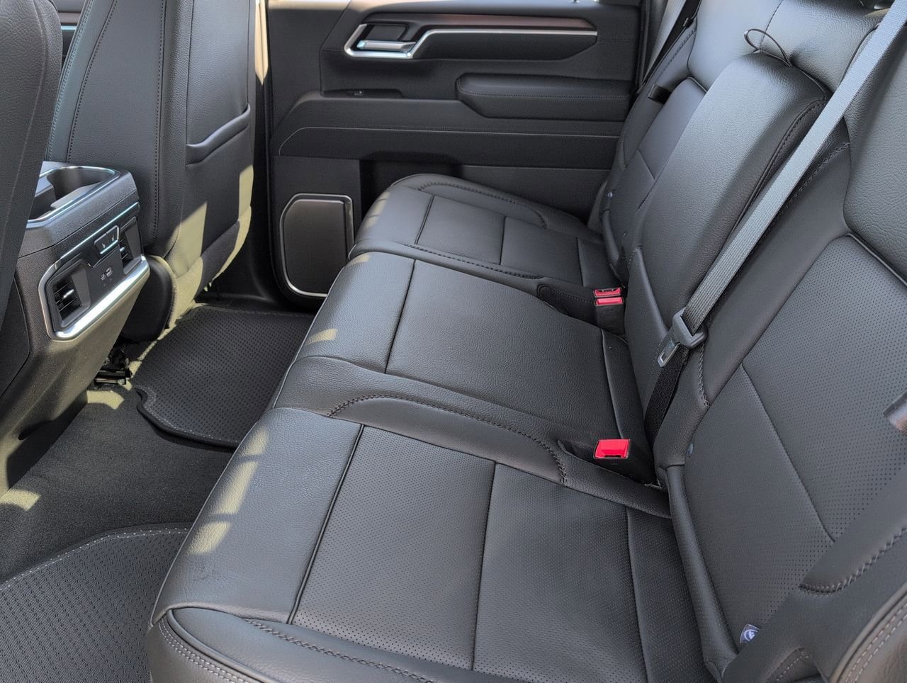 2026 GMC Sierra 2500HD Denali - Photo 26