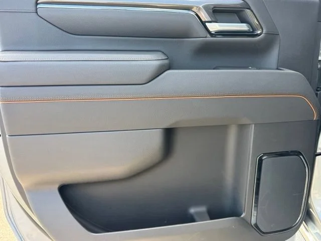 Certified Used 2025 Sterling Metallic GMC AT4 image 18