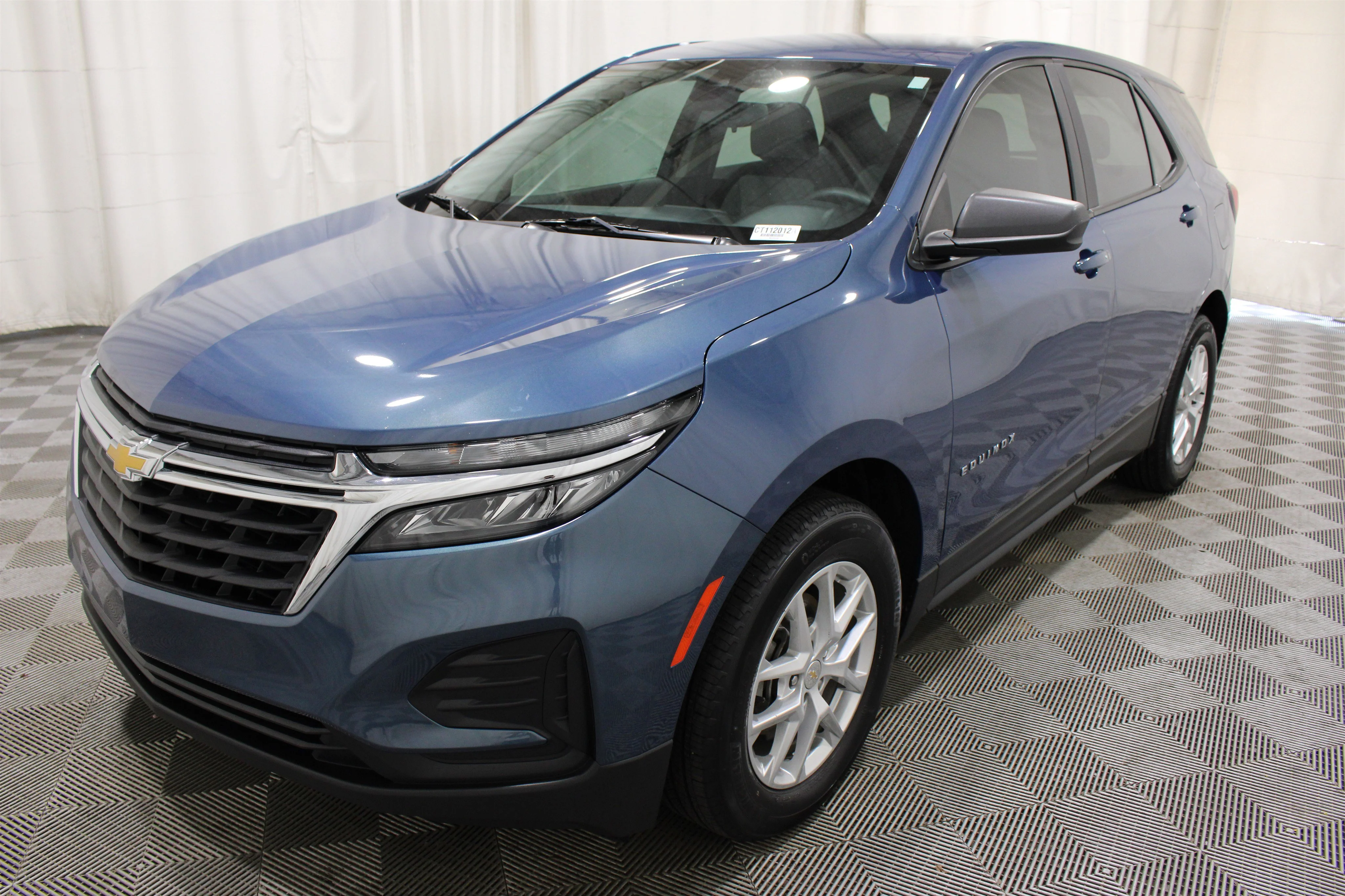 2024 Chevrolet Equinox LS - Photo 32