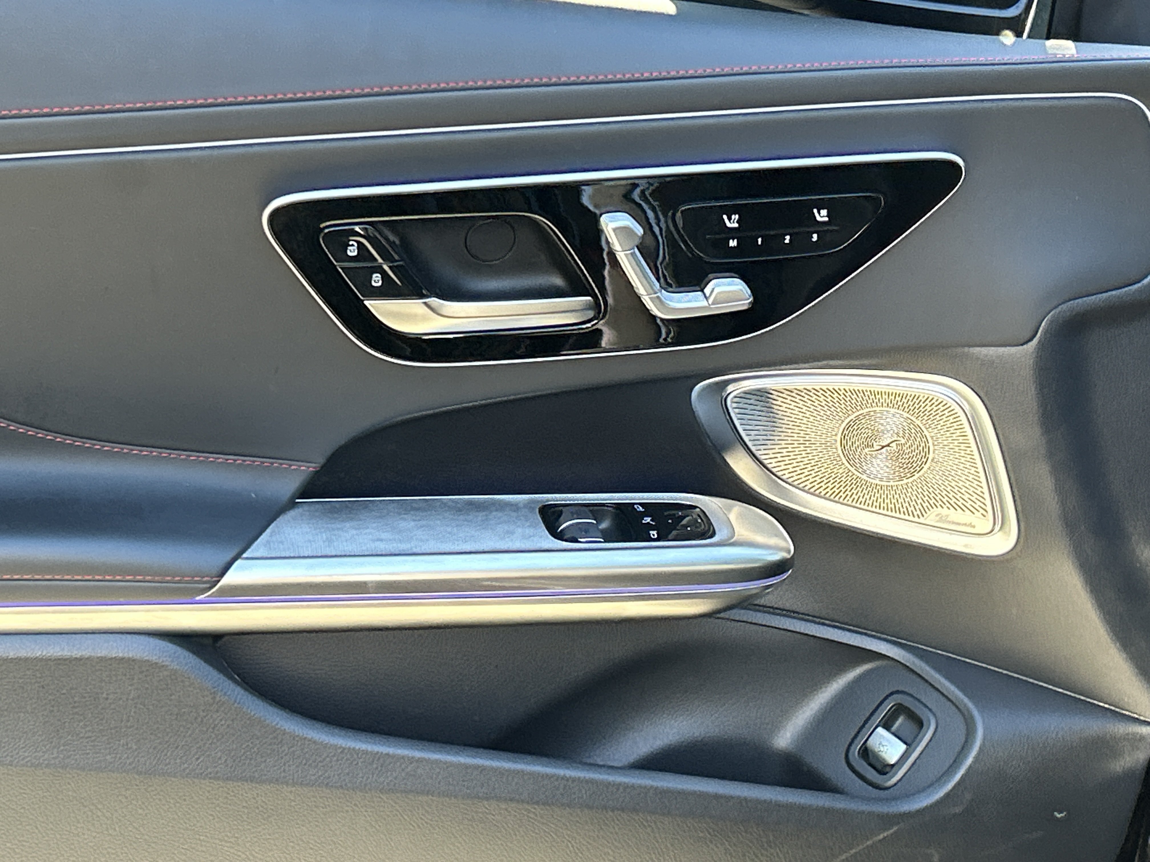 Certified Used 2025 Obsidian Black Metallic Mercedes-Benz AMG® CLE 53 4MATIC®+ Coupe image 18
