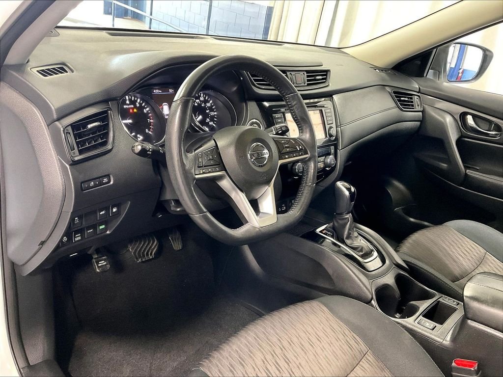 Used 2018 White Nissan SV image 8