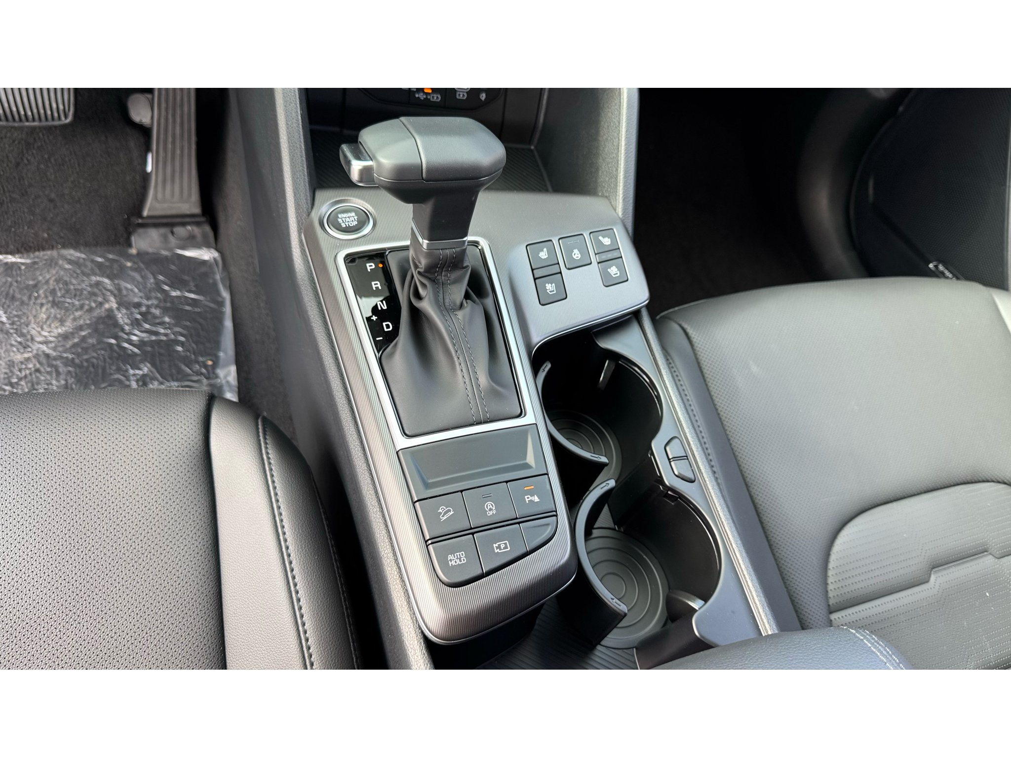 New 2027 Glacial White Pearl Kia SX Prestige image 23