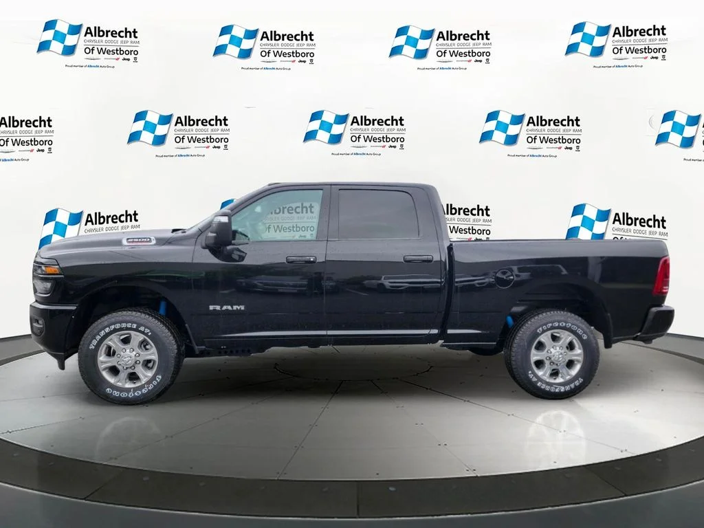 New 2026 Diamond Black Crystal Pearl-Coat Exterior Paint RAM Big Horn image 2