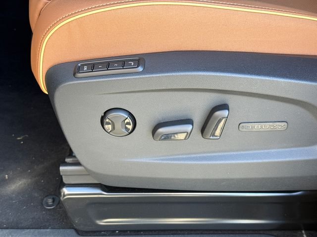 2025 Volkswagen ID. Buzz PRO S - Photo 42