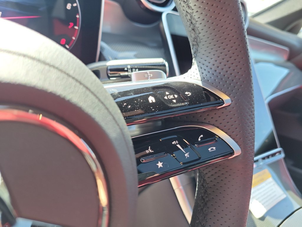 New 2026 MANUFAKTUR Alpine Grey Mercedes-Benz GLC 300 image 25