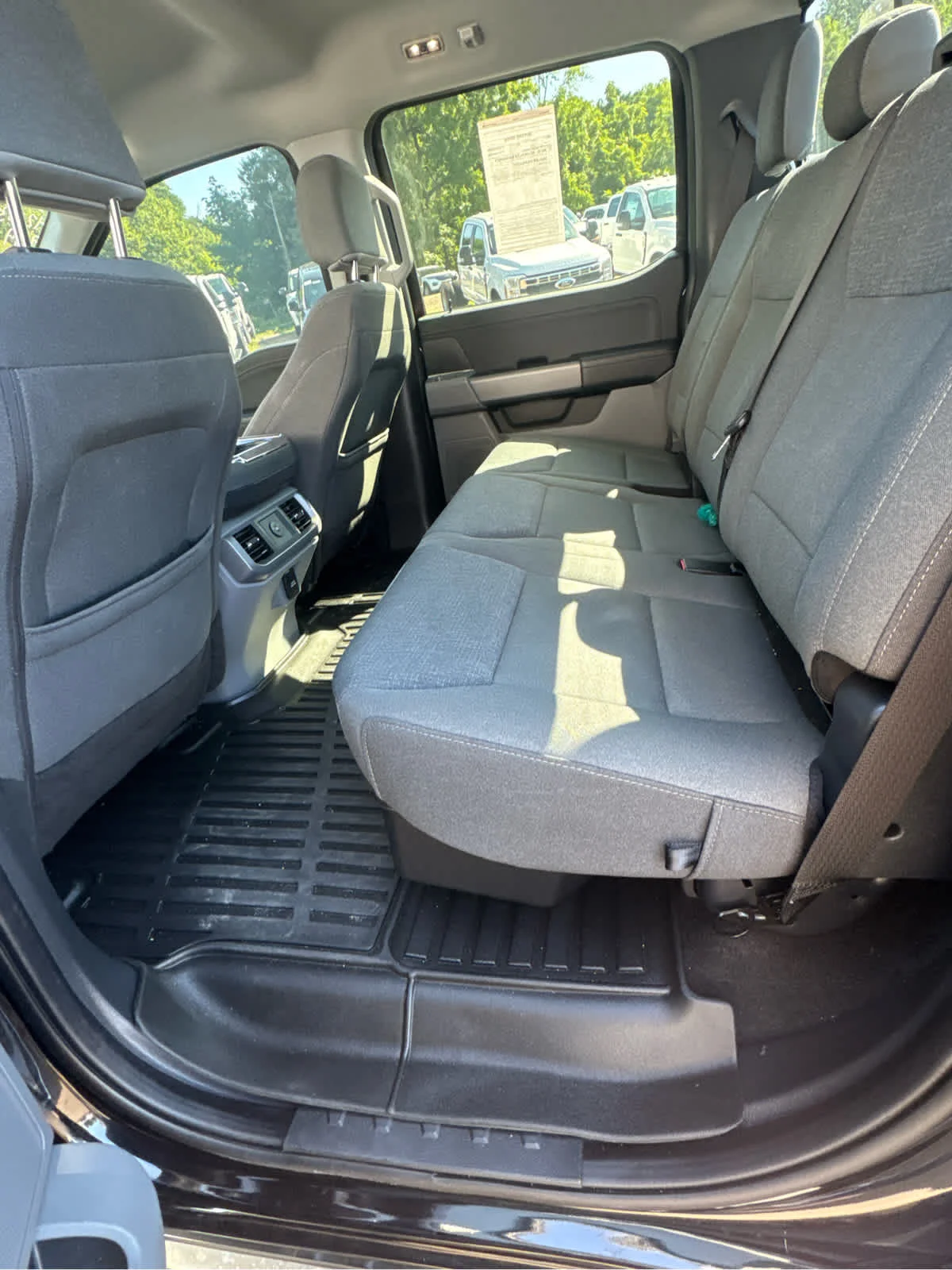 Used 2025 Agate Black Ford XLT image 10