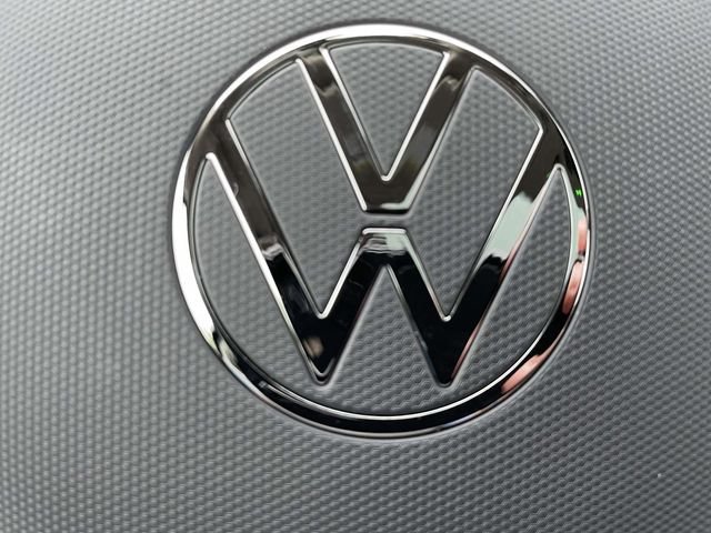 New 2026 Black Volkswagen 2.0T SE w/Technology image 22