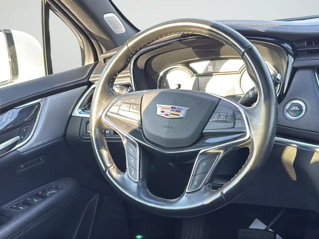 Used 2022 White Cadillac Premium Luxury image 38
