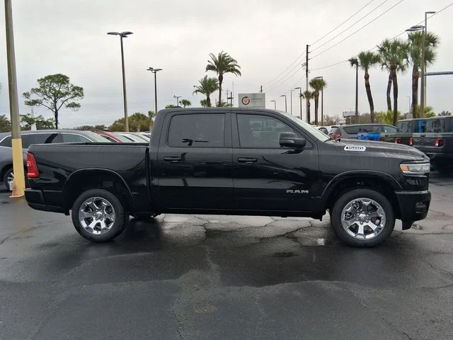 New 2026 Diamond Black Crystal Pearl-Coat Exterior Paint RAM Big Horn/Lone Star image 9
