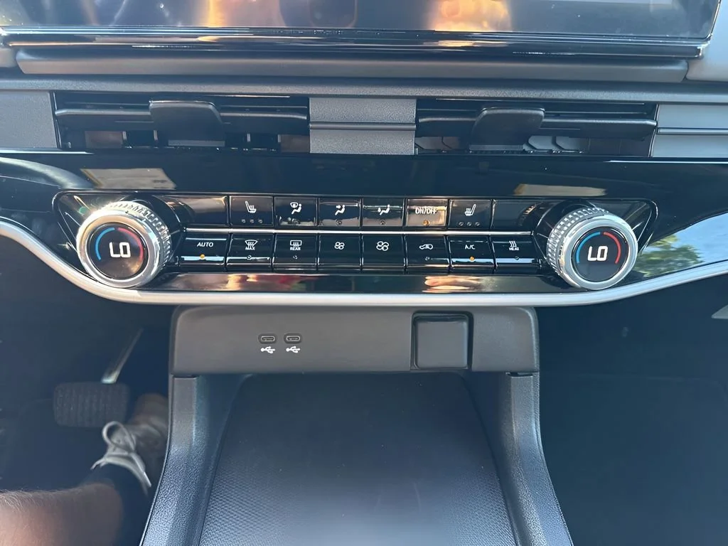 Used 2025 Blue Honda 1SE image 21