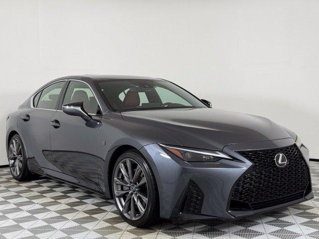 2024 Lexus IS