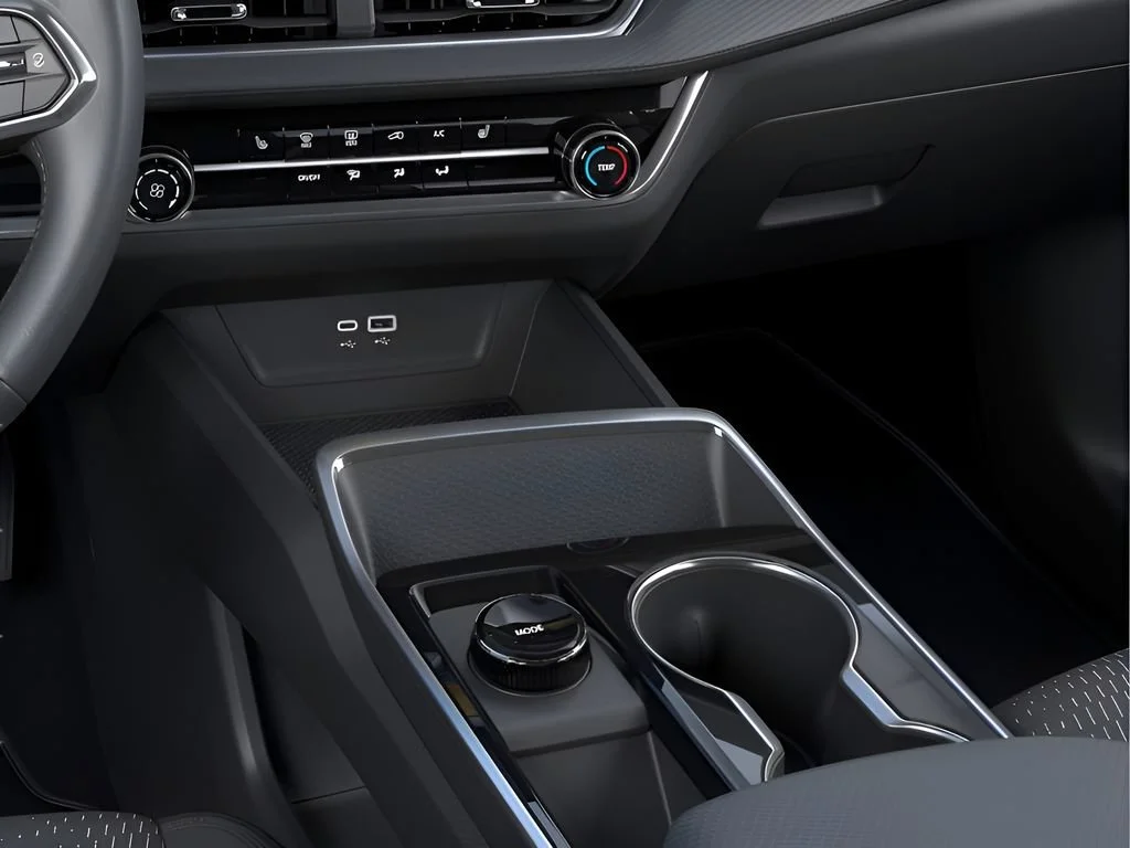 2027 Chevrolet Equinox LT - Photo 23