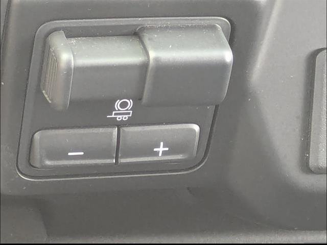 2021 Chevrolet Silverado 1500 RST - Photo 28