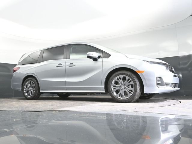 2026 Honda Odyssey Touring - Photo 29