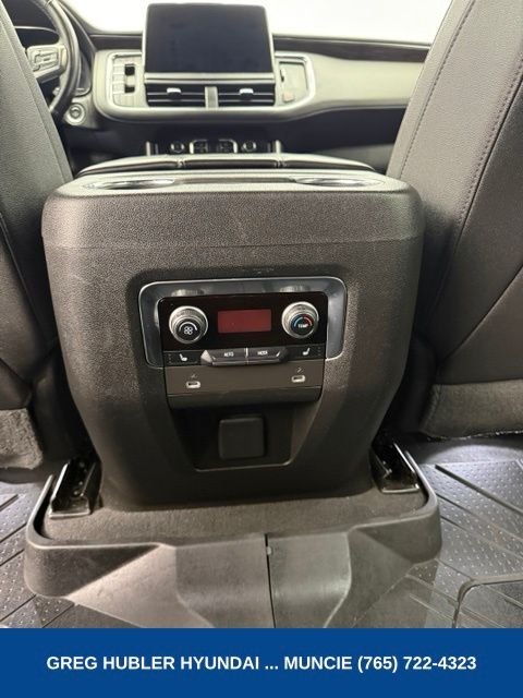 Used 2022 Black Chevrolet Z71 image 69