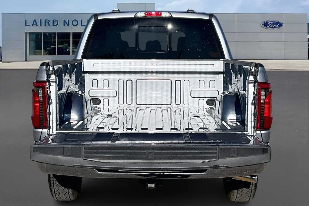 2025 Ford F-150 XLT - Photo 16
