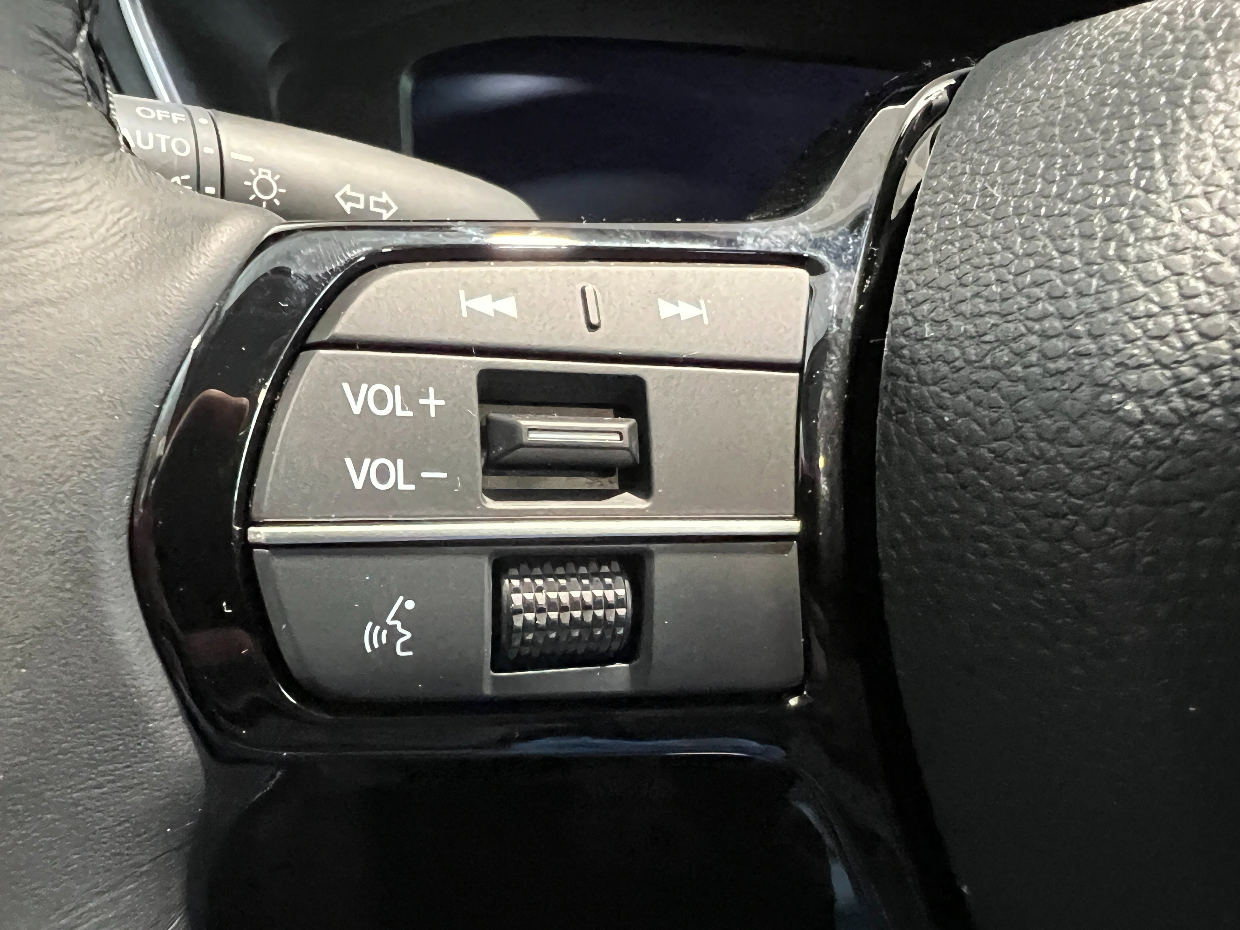 2025 Acura Integra Base - Photo 16