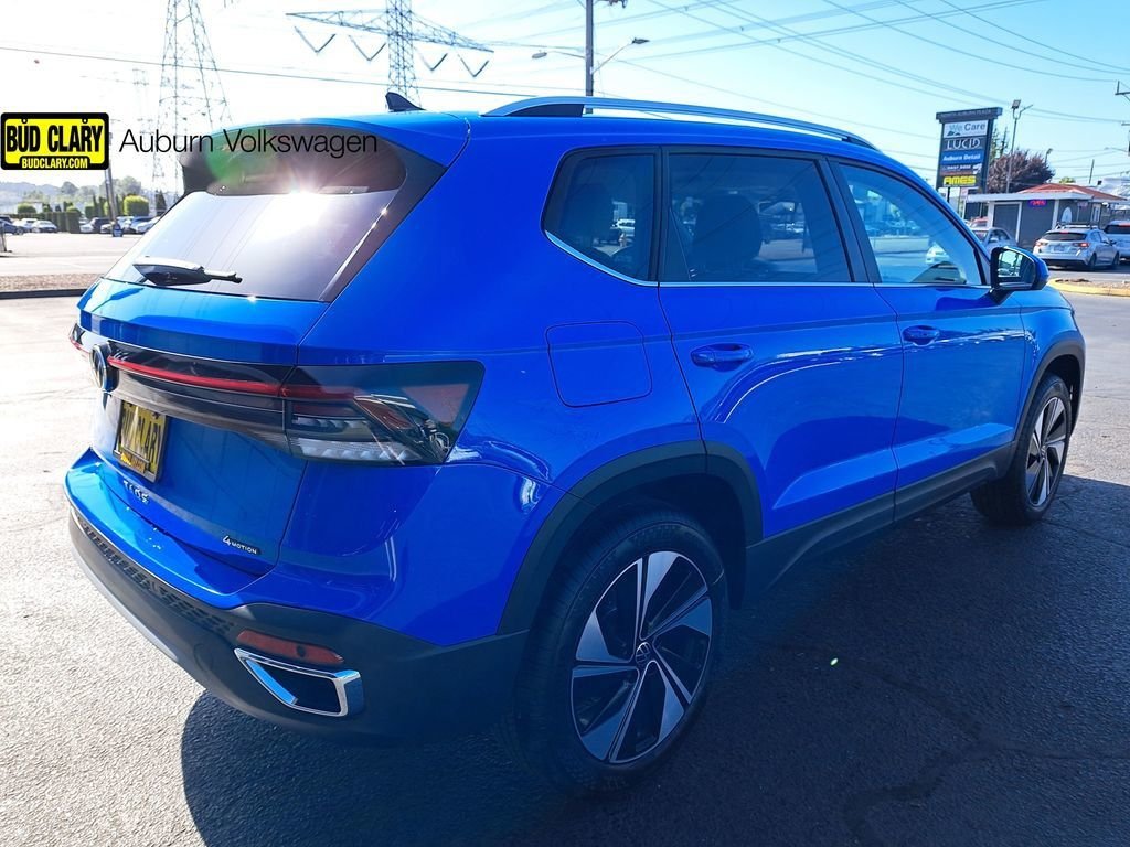 New 2026 Blue Volkswagen 1.5T SE image 3