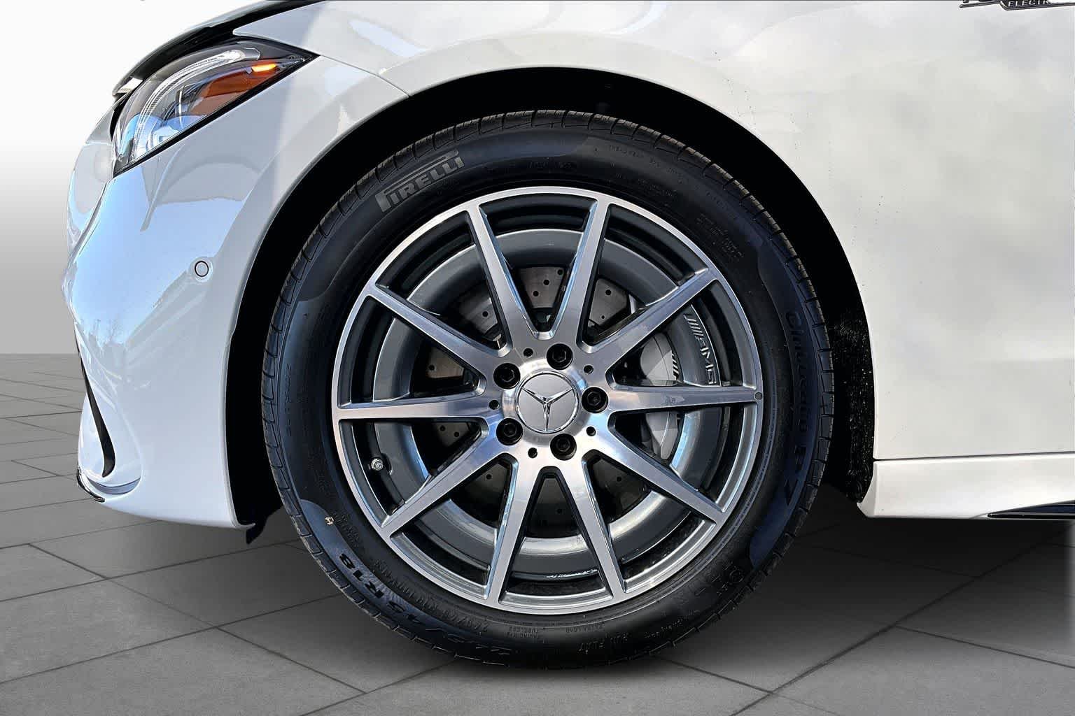 New 2026 Polar White Mercedes-Benz AMG® C 43 4MATIC® Sedan image 21