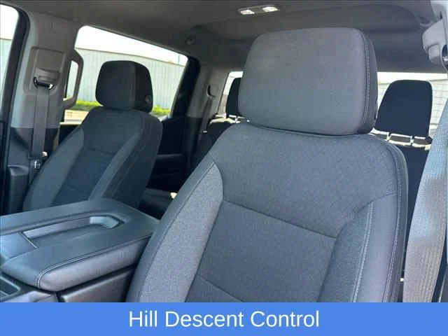Used 2024 Summit White Chevrolet Custom Trail Boss image 28