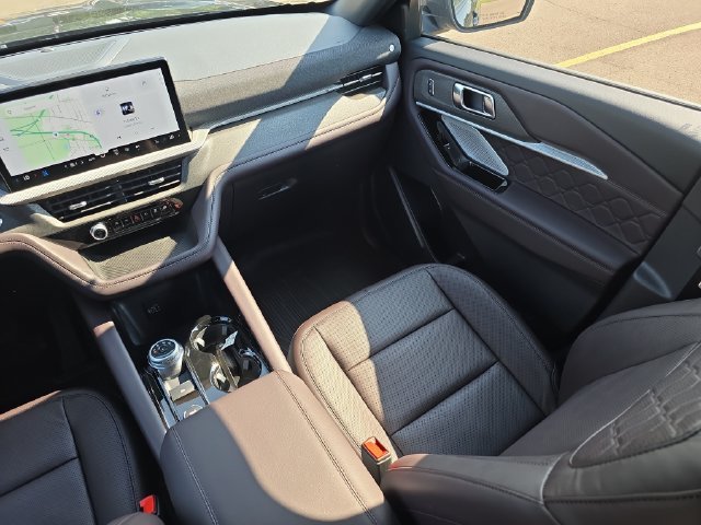 New 2026 Agate Black Metallic Ford Platinum™ image 63