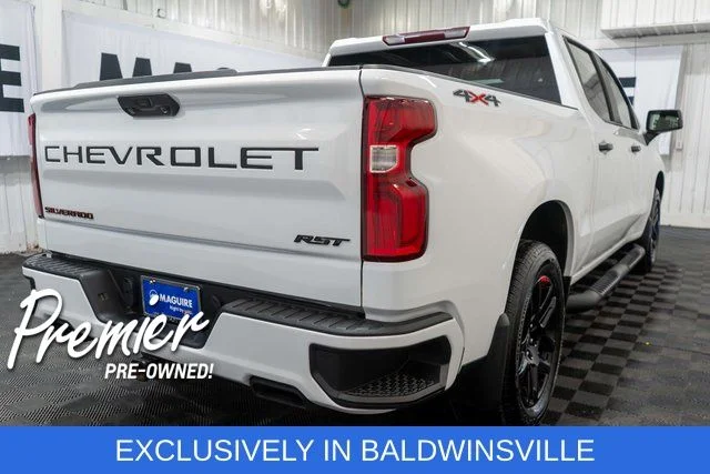 Used 2023 White Chevrolet RST image 5