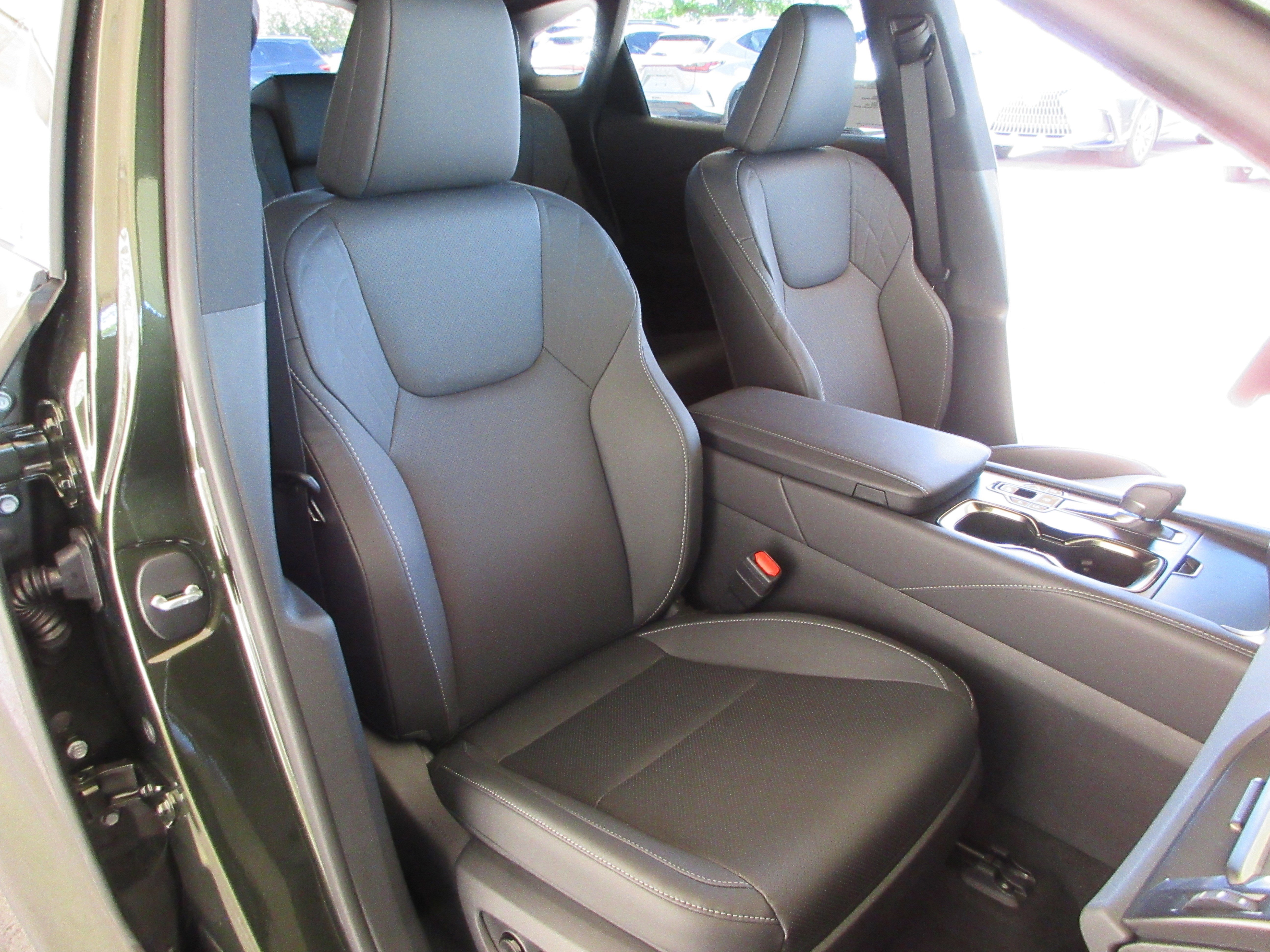New 2026 Nori Green Pearl Lexus PREMIUM image 23