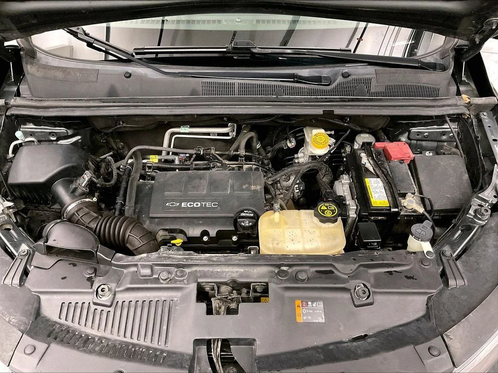 Used 2020 Gray Chevrolet LT image 14