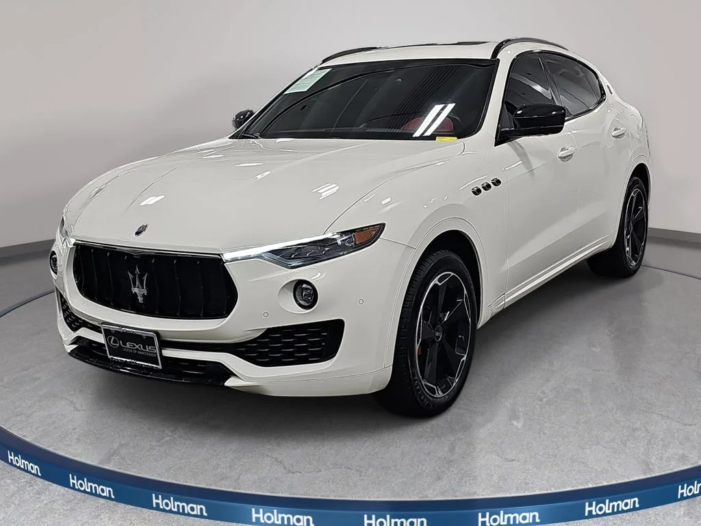 Used 2020  Maserati Base image 1