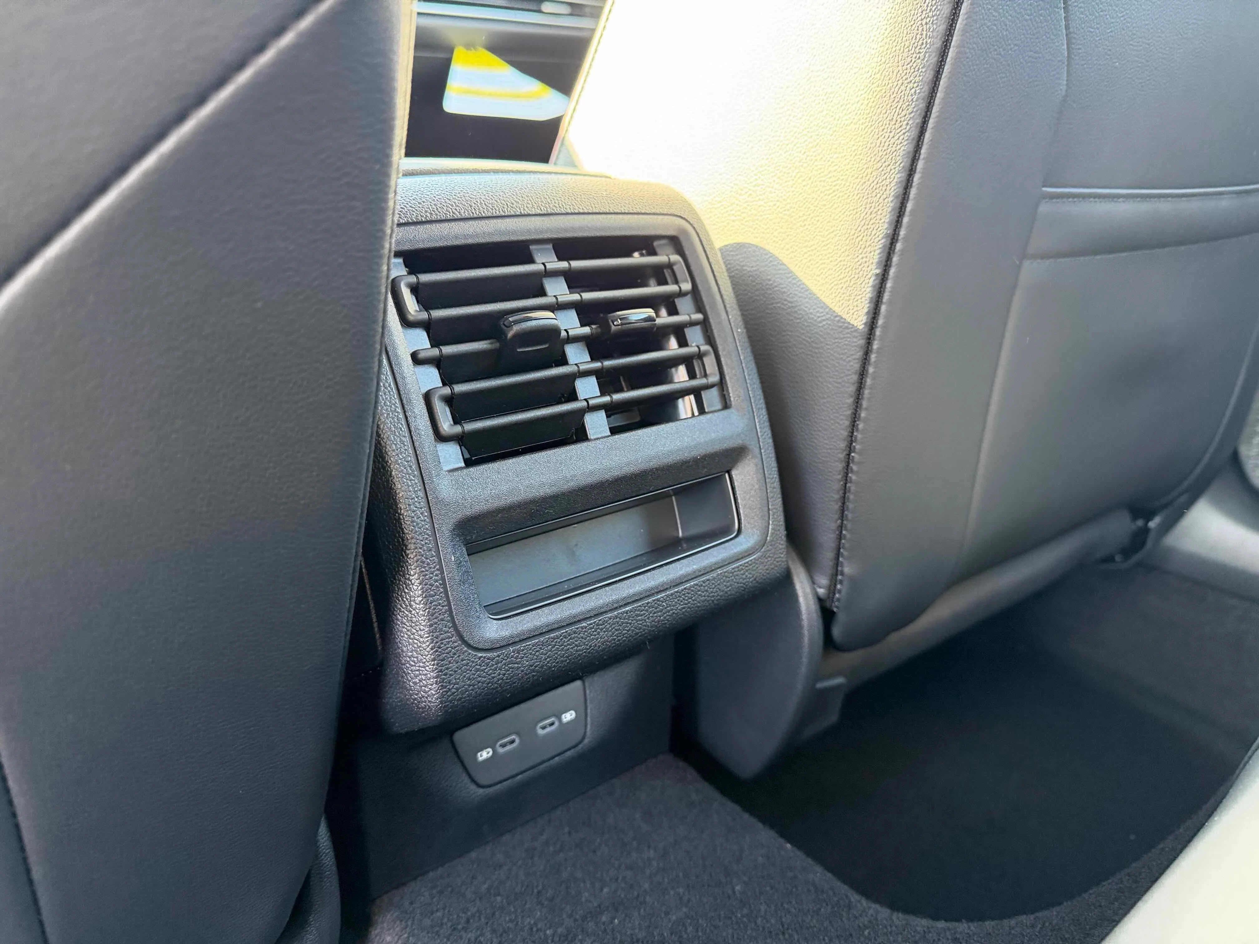 New 2026 Moonstone Volkswagen SE image 29